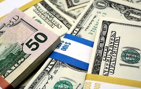 نرخ دلار و یورو  در ۴ تیر