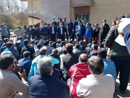 سرپرست صندوق بازنشستگی فولاد با حضور در شرکت زغالسنگ با سعه صدر به پرسش های کارگران پاسخ داد