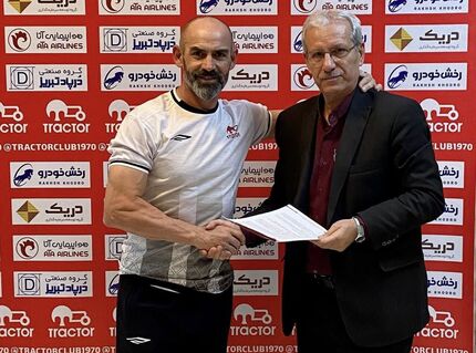 قرارداد سرمربی تراکتور تمدید شد