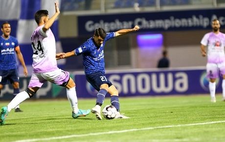 تساوی پرگل گل‌گهر و هوادار در لیگ برتر