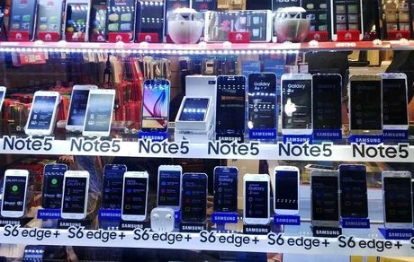 رشد واردات 1.7 میلیارد دلاری گوشی تلفن همراه در 10 ماه