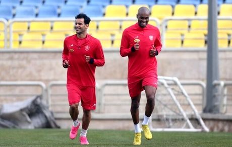 کارت بازی دو بازیکن پرسپولیس صادر شد