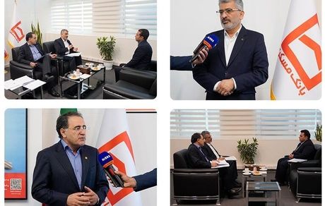 دیدار بی واسطه مدیران بانک مسکن و همکاران شعب در قالب میزخدمت / همدلی و افزایش تعلق سازمانی با نگاه ویژه به همکاران شعب