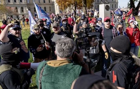 اعتراضات حامیان ترامپ در سراسر آمریکا با شعار «هنوز تمام نشده! »