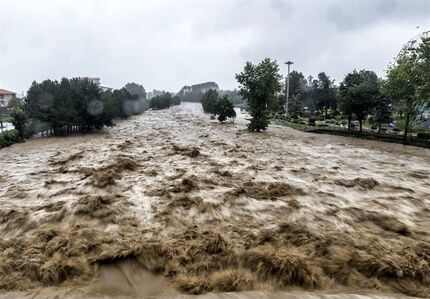 مفقود شدن یک نفر در سیل شب گذشته شهرستان میامی