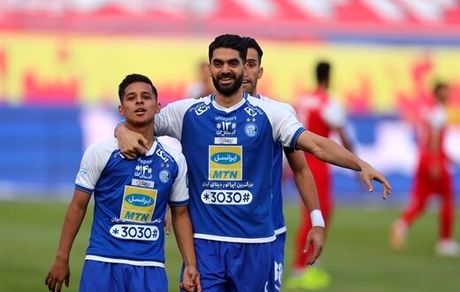 کریمی از استقلالی‌ها زمان خواست