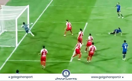 اعتراض باشگاه گل‌گهر به اشتباه وحشتناک داور بازی با پرسپولیس / کارشناسان داوری: توپ گل بود