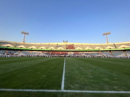 علی کریمی در ورزشگاه آزادی هم تشویق شد + ویدئو