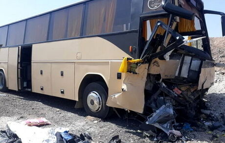 انحراف یک اتوبوس در جاده دامغان سمنان ۸ مصدوم داشت
