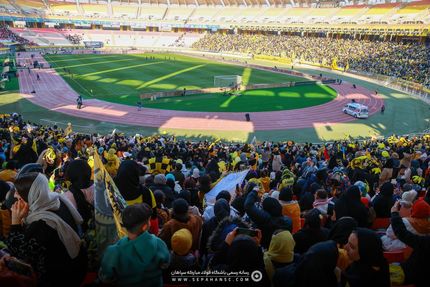سپاهان با بانوان تماشاگر، پرسپولیس را برد / سرخ‌پوشان از جمع مدعیان فاصله گرفتند