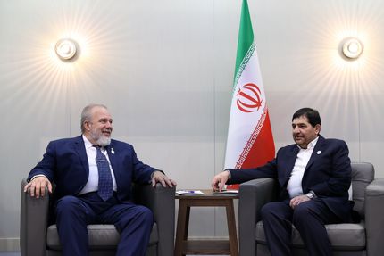 دیدار مخبر و نخست وزیر کوبا در شانگهای / تاکید بر همکاری دو کشور با ارزهای ملی