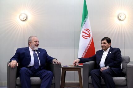 دیدار مخبر و نخست وزیر کوبا در شانگهای / تاکید بر همکاری دو کشور با ارزهای ملی