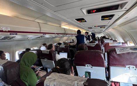 پرواز تهران به ارومیه دچار نقص فنی شد / مسافران نگران و هواپیما به آشیانه برگشت