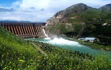 مشاور اتاق اصناف کشاورزی: وزارت نیرو در این سالها آب‌فروشی می‌کرده نه مدیریت آب!