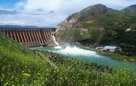 مشاور اتاق اصناف کشاورزی: وزارت نیرو در این سالها آب‌فروشی می‌کرده نه مدیریت آب!