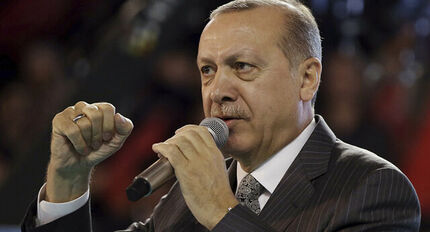 
اردوغان نامه ترامپ را به 'سطل آشغال" انداخت
