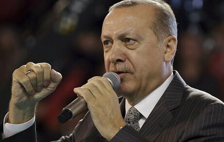 
اردوغان نامه ترامپ را به 'سطل آشغال" انداخت

