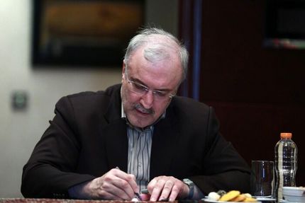 نمکی: برگزاری جلسات بیش از ۱۵ نفره در شهرهای قرمز ممنوع است