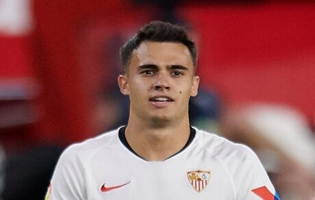 هاشمیان درخواست جذب مدافع ۶ میلیون یورویی برای پرسپولیس کرد