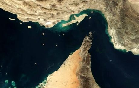 واریز نخستین درآمد حاصل از عوارض عبور کشتی‌ها از تنگه هرمز به خزانه کشور