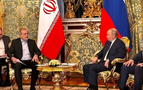 رئیس جمهور: ارتباط ایران با روسیه را حیاتی، حساس و راهبردی می‌دانیم