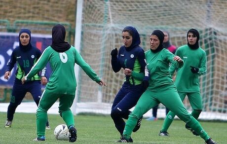 فوتبال بانوان، محروم از رسانه‌ها دور از حامیان مالی