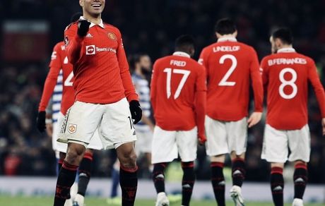 صعود منچستریونایتد به دور پنجم جام حذفی