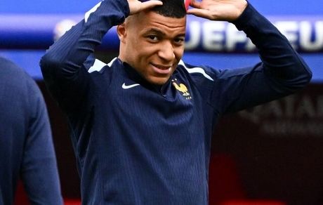 ام‌باپه احتمالا برابر هلند بازی نخواهدکرد