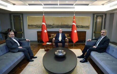 دیدار عراقچی با اردوغان / دیپلماسی برای تامین منافع ایران و جلوگیری از تنش