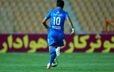 شهباززاده اولین خرید آبی‌ها / امضای قرارداد بعد از باز شدن پنجره