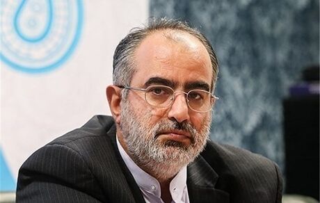 آشنا: ایران بازیچه نیست، بازی گردان است