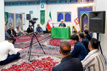 اسلام، کامل‌ترین آیین الهی و مسیر رستگاری بشریت/ برگزاری جلسه در محضر قرآن در بانک مسکن

