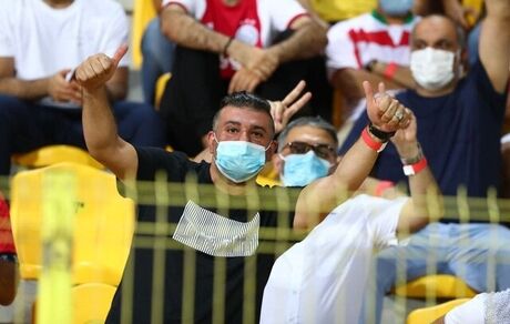 محرومیت حضور تماشاگران در بازی فجرسپاسی و پرسپولیس
