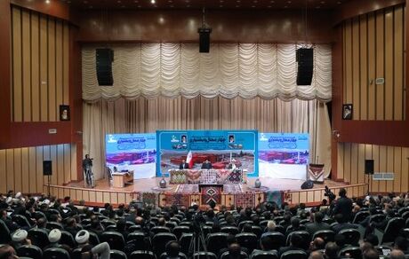 همه مسئولان و مدیران در جمهوری اسلامی مامور و موظف به اجرای عدالت اداری هستند