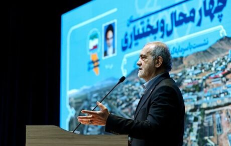 انتقاد رئیس جمهور از تعدد سامانه‌ها و مراجعه‌های پی‌درپی دستگاه‌های نظارتی و اجرایی به واحدهای تولیدی و صنفی 