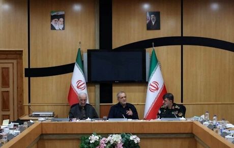 رئیس جمهور: پیروزی نیروهای مسلح در میدان نبرد، در عرصه دیپلماسی نیز تکمیل و حقوق ملت ایران از موضع عزت و اقتدار تثبیت شود