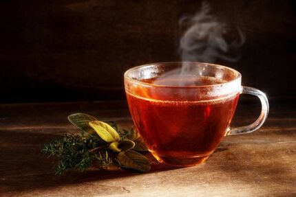 یک فوق تخصص: چای داغ یکی از عوامل سرطان مری است