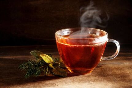 یک فوق تخصص: چای داغ یکی از عوامل سرطان مری است