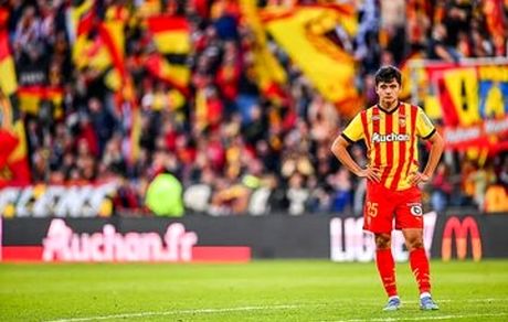 بازیکن ازبکستانی به منچسترسیتی پیوست