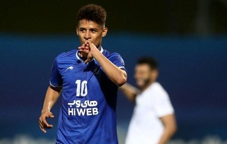 حضور مهاجم استقلال در الغرافه منتفی شد