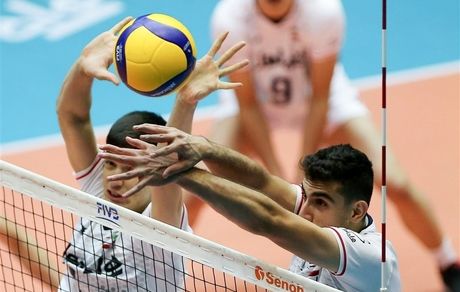 سومین برد پیاپی والیبالیست‌های نوجوان ایران در قهرمانی آسیا