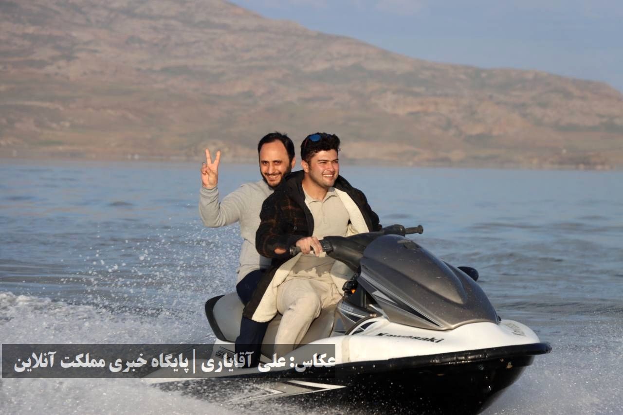  جشنواره فرهنگی، ورزشی و تفریحی دریاچه ارومیه با استقبال ۱۵ کیلومتری برگزار شد 