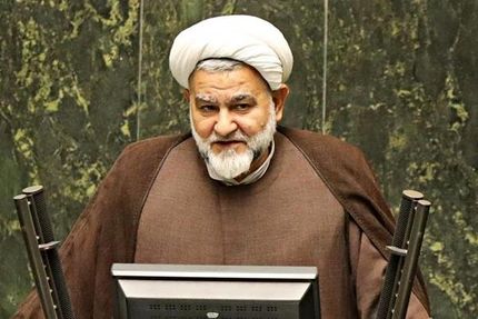 نماینده مجلس، سفر رئیس‌جمهور با ۵۰۰ محافظ به پرند را تکذیب کرد