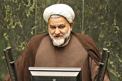 نماینده مجلس، سفر رئیس‌جمهور با ۵۰۰ محافظ به پرند را تکذیب کرد