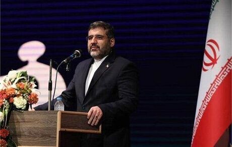 وزیر فرهنگ و ارشاد اسلامی: سرانه مطالعه در کشور فقط ۳۳ دقیقه است