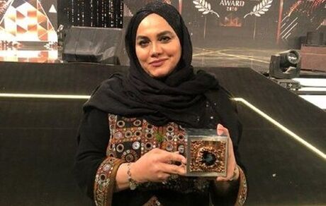 نرگس آبیار نشان زنان راهبر ۲۰۲۰ را دریافت کرد