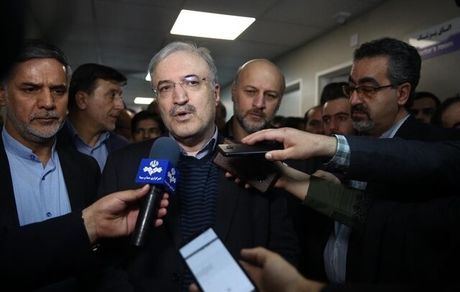 وزیر بهداشت: ورود مسافران چینی به ایران منوط به داشتن کارت سلامت شد