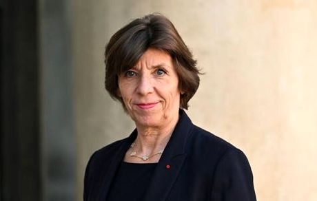 فرانسه خواستار آزادی زندانیان این کشور در ایران شد