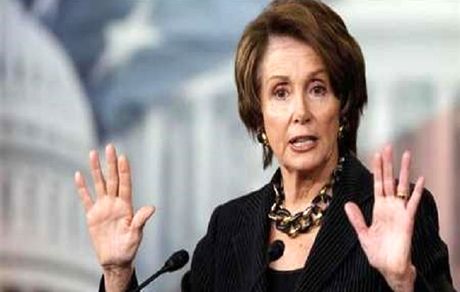 نانسی پلوسی خطاب به قانون‌گذاران آمریکایی: دعا کنید
