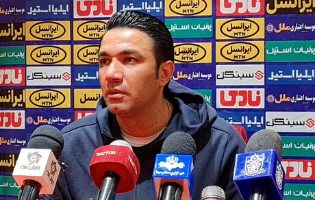 نکونام: با VAR وقت مفید فوتبال ایران ۳۰ دقیقه می‌شود!